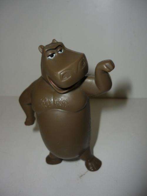 MADAGASCAR-MALE HIPPO-MAKES SOUND-10CM TALL