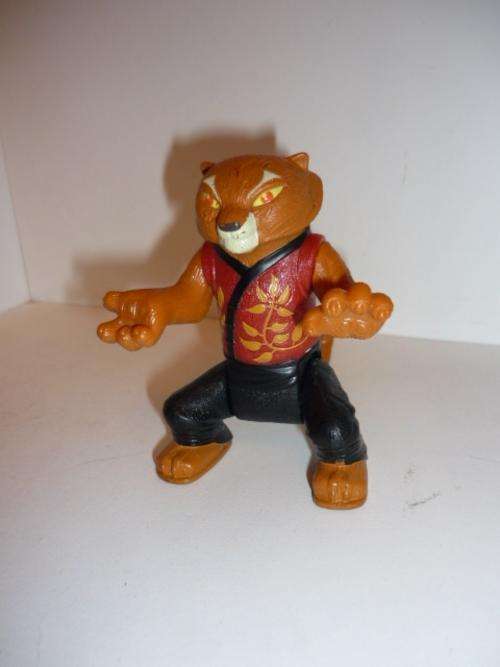 CAT FIGURINE-KUNG FU PANDA-10CM TALL
