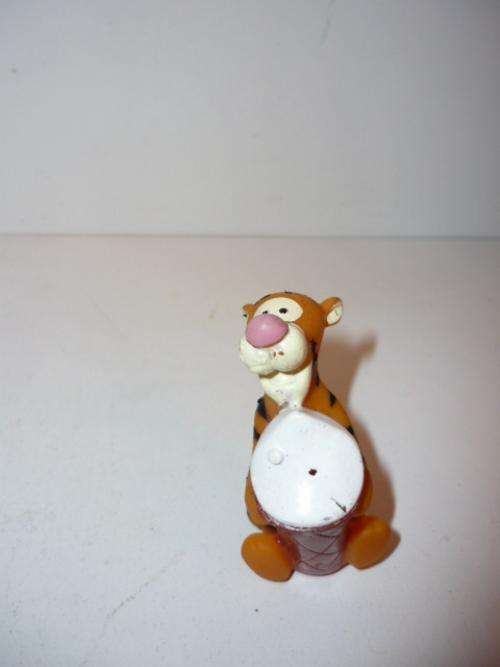TIGGER-WINNIE THE POOH-RUBBER-6CM TALL