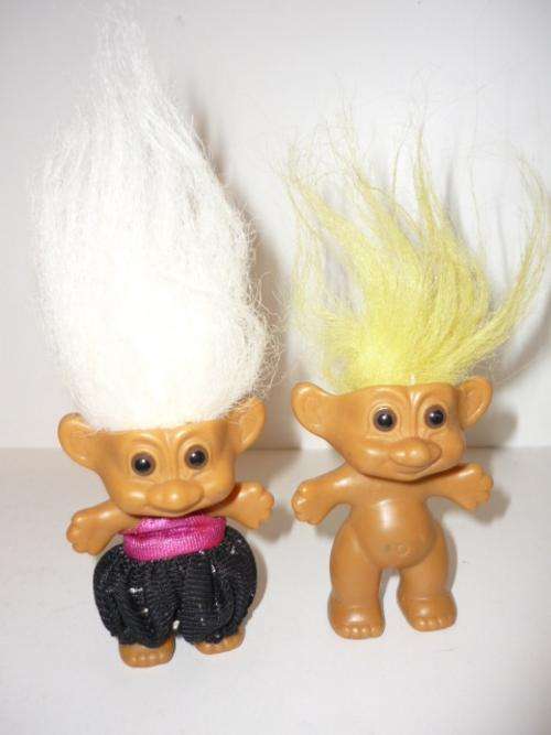 2 X TROLLS-13CM TALL(INCL HAIR)