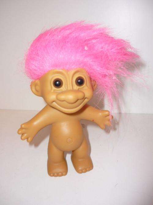 TROLL-MADE BY RUSS-13CM TALL