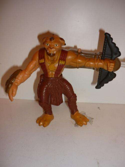 ARCHER FIGURINE-SMALL SOLDIERS-11CM TALL