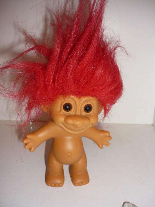 TROLL-MADE BY RUSS-13CM TALL