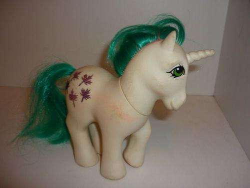 MY PONY-HASBRO-1984-PAT PEND-13CM TALL