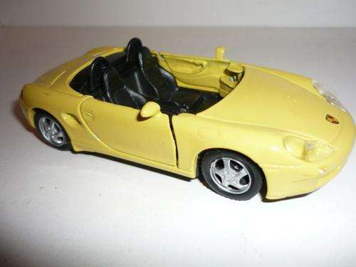 MAISTO-PORCHE BOXSTER-1:36