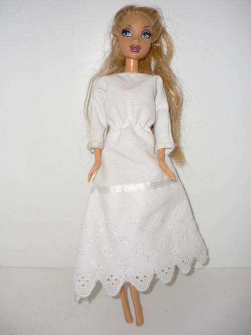 BARBIE DOLL-MATTEL-31CM TALL
