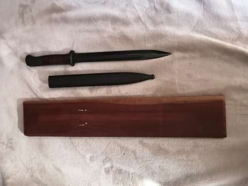german k98 bayonet and scabbard