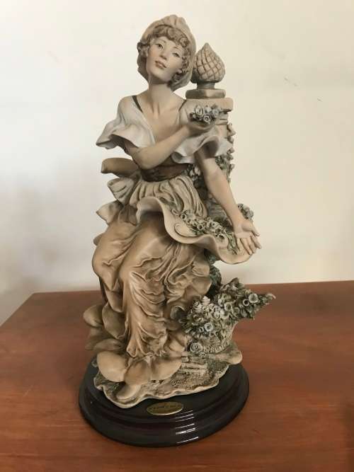 Giuseppe Armani sculpture figurine. Title Flower for sale 0343T High 29 cm