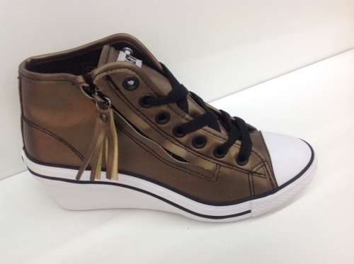 Soviet Kate Bronze Heel PU Sneaker