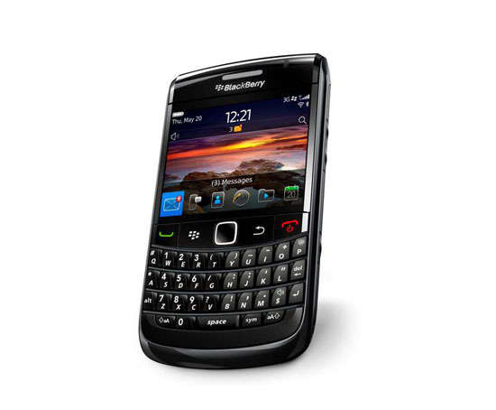 BARGAIN*** BLACKBERY 9780 BOLD**STARTS ONLY R1 RAND**EXCELLENTLY MINT COND*** BOXED WITH ACCESSORIES