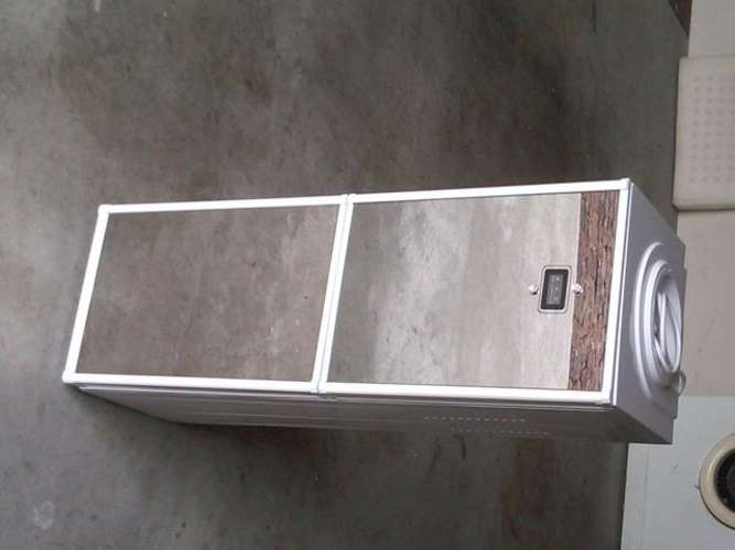 Sunbeam Mirror Finish Water Dispenser and Fridge