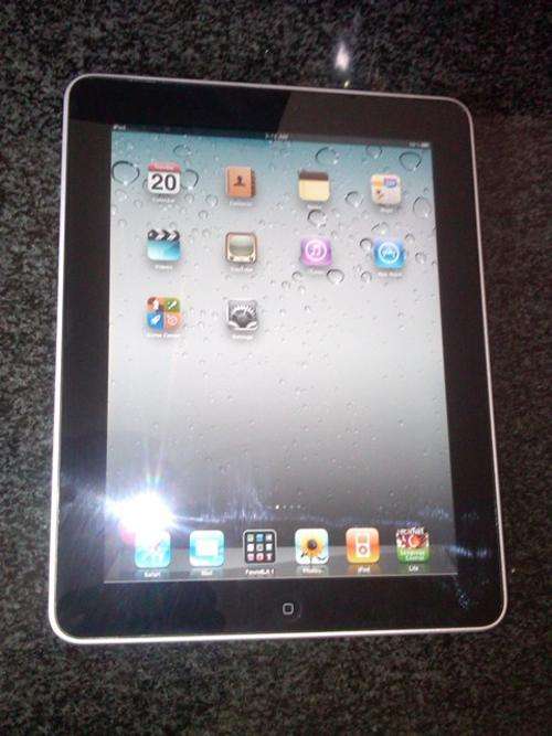 iPad1 16gb wifi black