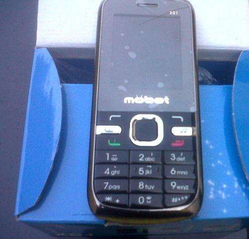 MOBOT X01 INTERNET PHONE ** LOCAL STOCK** LOCAL SHIPPING