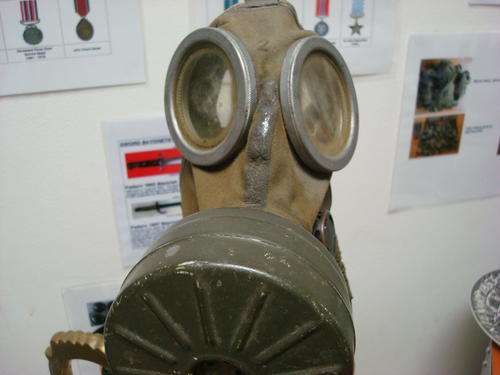GERMAN GM30 GASMASK