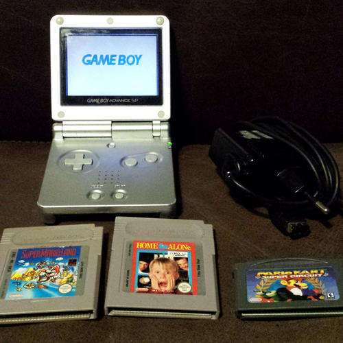 Game Boy Advance SP + games