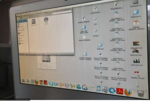 **LIQUIDATION STOCK***APPLE  IMAC A1208 ALL IN 1 PC**WORKING, LINES ON SCREEN AS PER PICS***