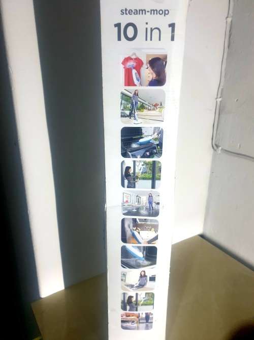 ***BLACK & DECKER 1300W 10-IN-1 STEAM MOP WITH PORTABLE STEAMER***AS NEW***NEVER***RET DEMO ITEM***