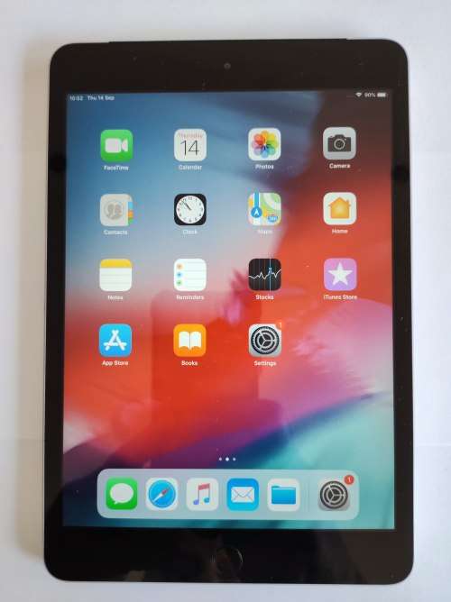 Bundle Deal! iPad Air 2 64GB (3G + Wifi) + iPad Mini 3 16GB (3G + Wifi)