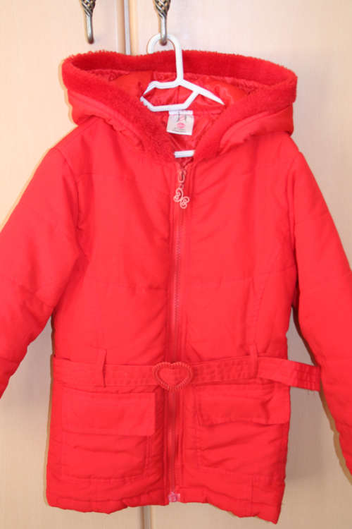Girls Jacket (size 6-7 years)