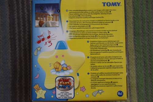 TOMY Starlight Dreamshow for babies and night light