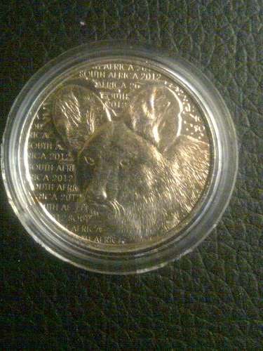 S.A Mint 2012 wild dogs coin