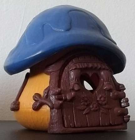 Original Smurf House !  RARE DARK YELLOW WALL + DARK BLUE ROOF VARIANT ! Schleich ! Smurfs