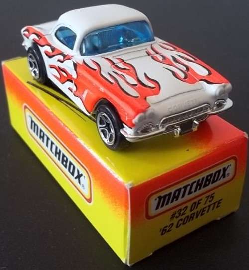 #32 '62 CORVETTE !! 1996 !! RARE !! MINT with  Original Box !! Matchbox!! EXCELLENT !