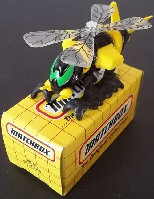 MATCHBOX MB-68 STINGER !! 1993 !! Original Box !!