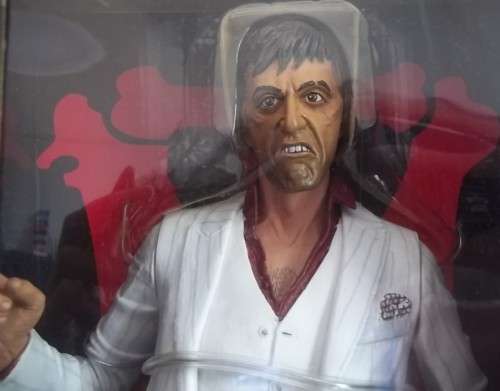 18 Inch Motion-Activated Talking SCARFACE TONY MONTANA WHITE SUIT ! NECA Mint In UNOPENED Box