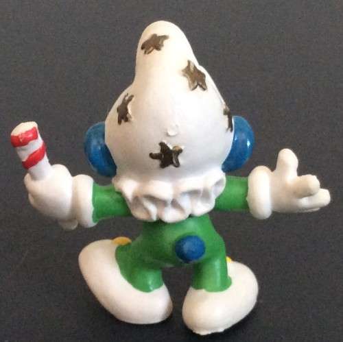 Original JESTER SMURF ! RARE ! HONG KONG 1980 DARK Skin, Lighter Clothes + Nose Variant HIGH VALUE!