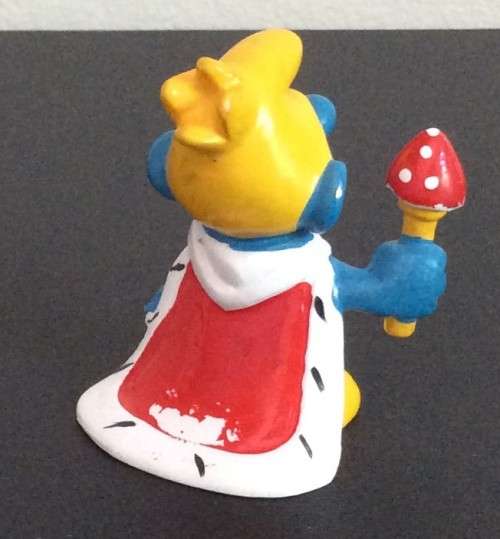 Original Vintage KING SMURF !! WEST GERMANY !! Small Dots on Septre Variant ! RARE !! Smurfs!