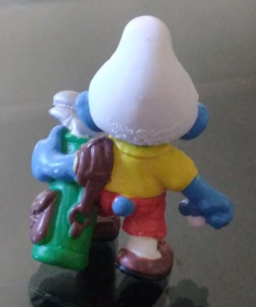 Original NEW GOLFER SMURF !! RARE 90`s Smurf! HIGH VALUE ! LIGHTER YELLOW SHIRT VARIANT  Peyo Smurfs