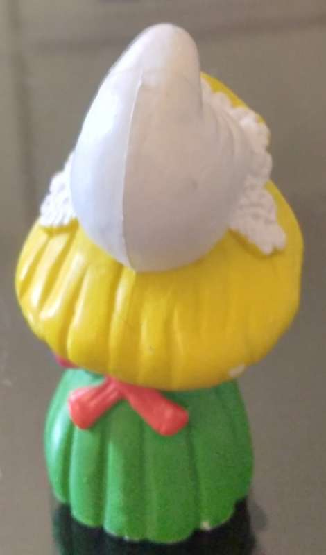 Original Vintage CHRISTMAS PRESENT SMURFETTE !! 1984 PORTUGAL !! RARE VALUABLE CLASSIC !!