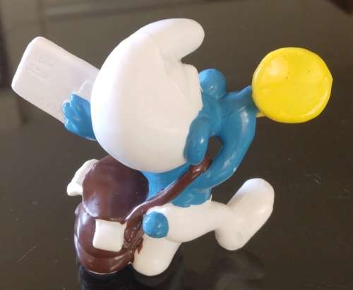 Original POSTMAN Smurf !! Peyo Germany !! Medium Shade Brown Bag Light Yellow Horn Variant ! Smurfs!