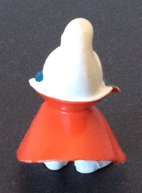 Original Vintage SPY SMURF! Peyo HONG KONG DARK SKIN LIGHTER RED CAPE VARIANT !! RARE !! Smurfs!