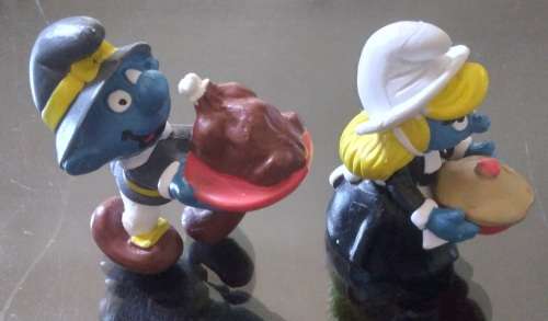 2 X THANKSGIVING SMURFS Peyo Portugal ! 1982 Smurf ! Excellent Condition