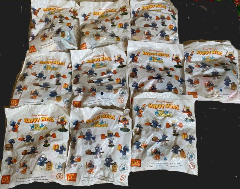 SEALED COMPLETE SET of 10 McDONALDS 1996 PROMOTIONAL SMURFS ! RARE ! HIGH VALUE ! MINT Condition !!