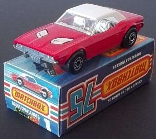 # 1 DODGE CHALLENGER !! RARE + SOUGHT AFTER 1975 ! LESNEY MATCHBOX SUPERFAST ! MINT + Original Box !