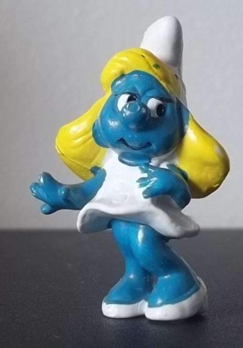 Original Vintage SMURFETTE !  Peyo ! Smurfs! RARE!