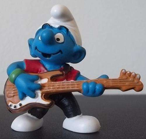 Original Vintage BASS GUITAR SMURF !! EXCELLENT CONDITION !! Smurfs!!