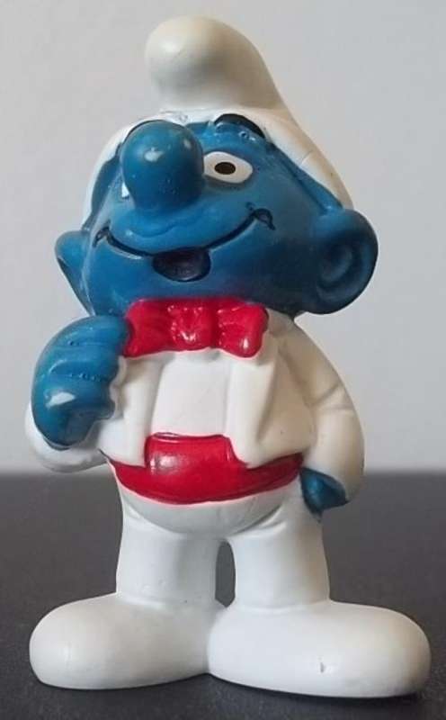 Original TUXEDO SMURF !! West Germany !! RARE !! Peyo Smurfs!