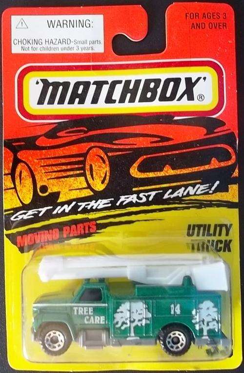 MATCHBOX #33 UTILITY TRUCK (VARIANT) ! MINT + Never Opened ! EXCELLENT !
