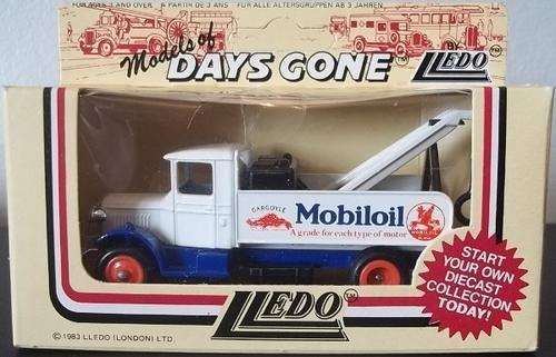 Lledo 1930's MOBILOIL MACK RECOVERY VEHICLE TRUCK !! 1983 !! Models of DAYS GONE