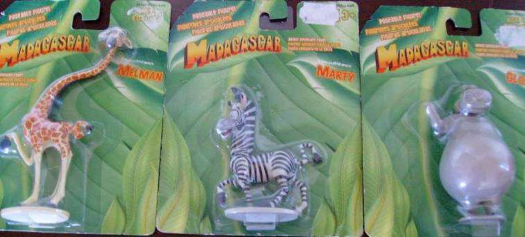 3 Mint on Card Madagascar Figures. Never Opened! Hasbro toys. Marty, Mellman and Gloria figures