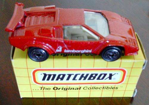 LAMBORGHINI COUNTACH L P 500 S MB 67 !! RARE !! MINT with Original Box !! Matchbox!! EXCELLENT !