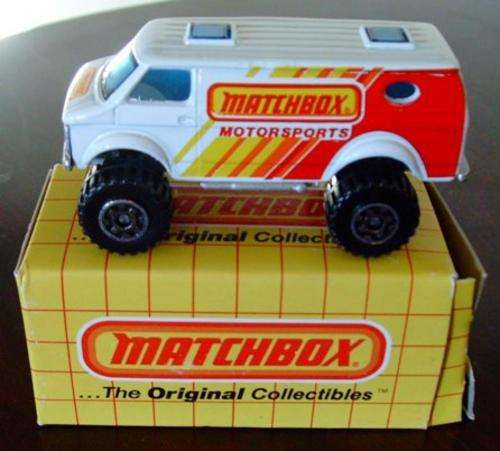 Chevy 4 X 4 Van MB 26 !! MATCHBOX MOTORSPORTS ! 1981 ! RARE ! MINT with Original Box !! EXCELLENT !