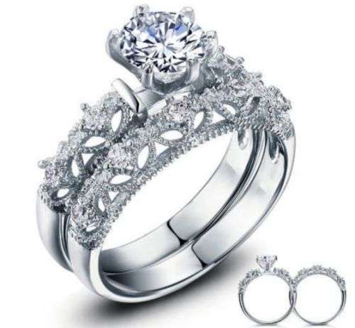 0.98ct Superb Vintage Style Simulated Diamond Wedding Ring Set