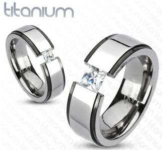 **R290 fully insured Intl shipp**Solid titanium men's ring grooved tension Princess CZ wedding band