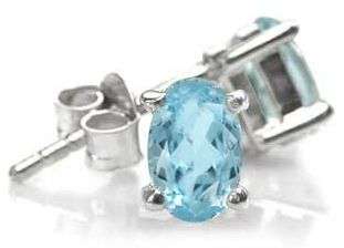 **R175 fully insured intl shipp**Superb 1.08ct. Natural Blue Topaz 925 Sterling Silver Stud Earrings