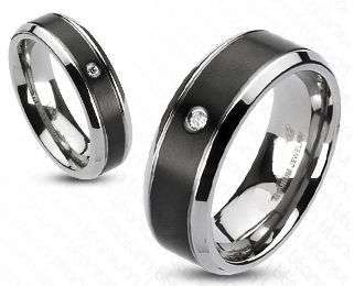 **FAST SHIPPING!**STUNNING TITANIUM BLACK CENTRE SINGLE GEM BEVELLED EDGE WEDDING RING